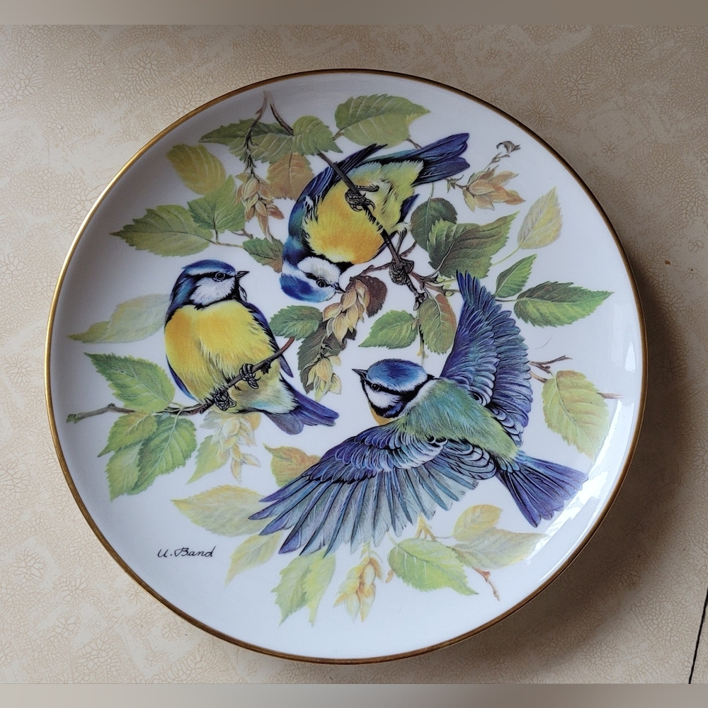 Collectible Plate Featuring Blue Ti(t)s of the "European Song Birds" Collection